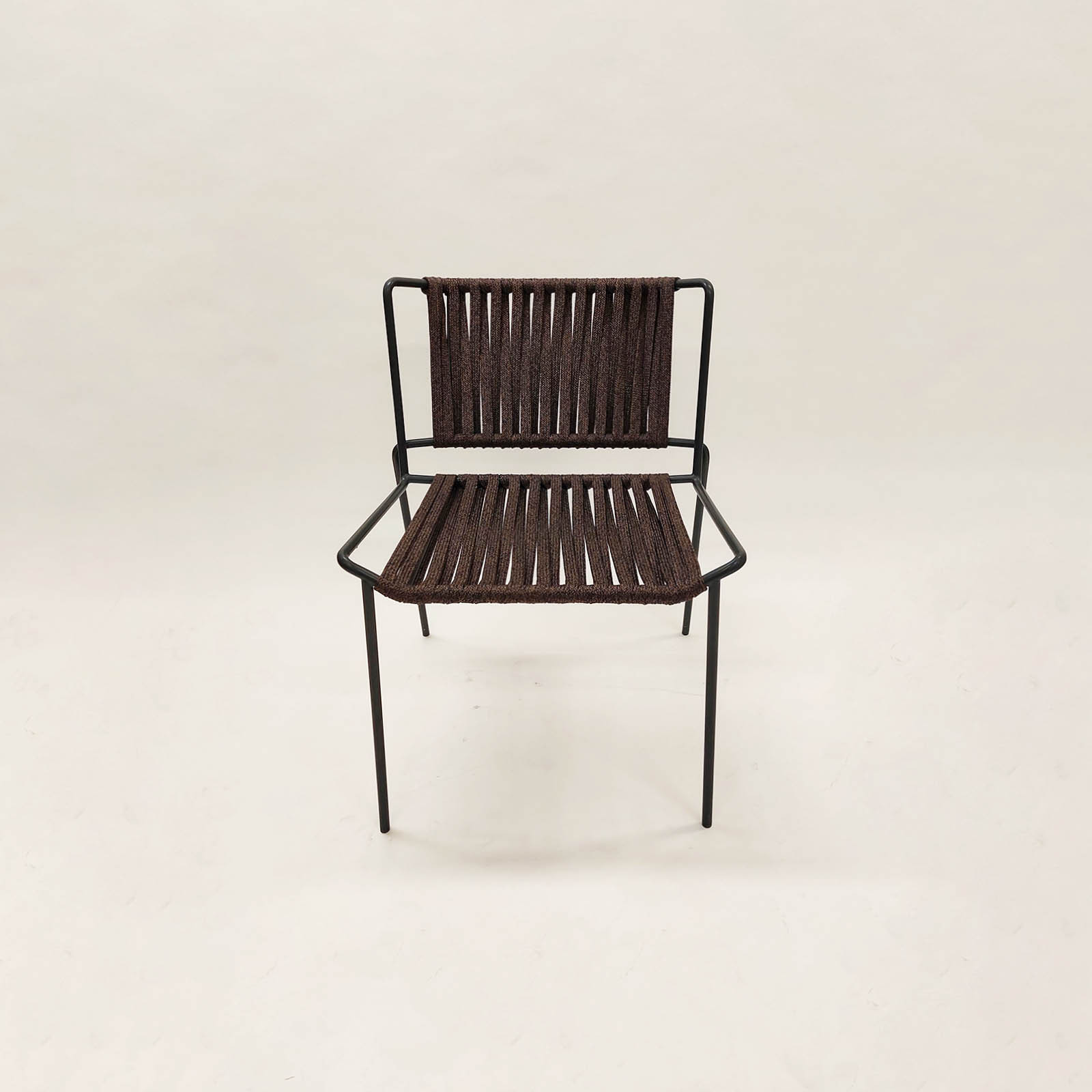 OUT LINE DINING CHAIR