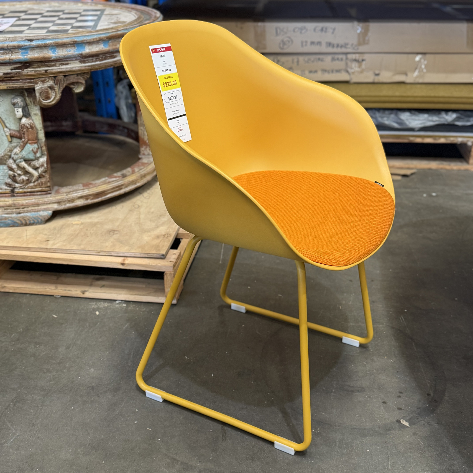 LORE SLED CHAIR