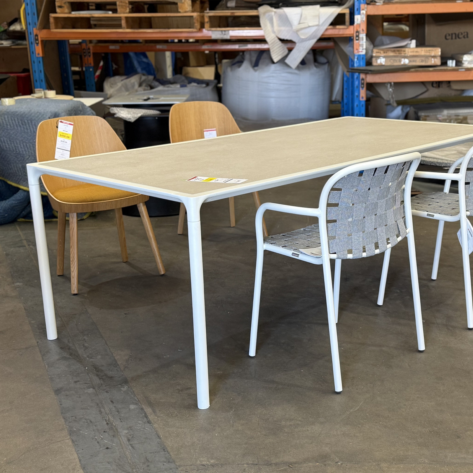 TERRAMARE DINING TABLE