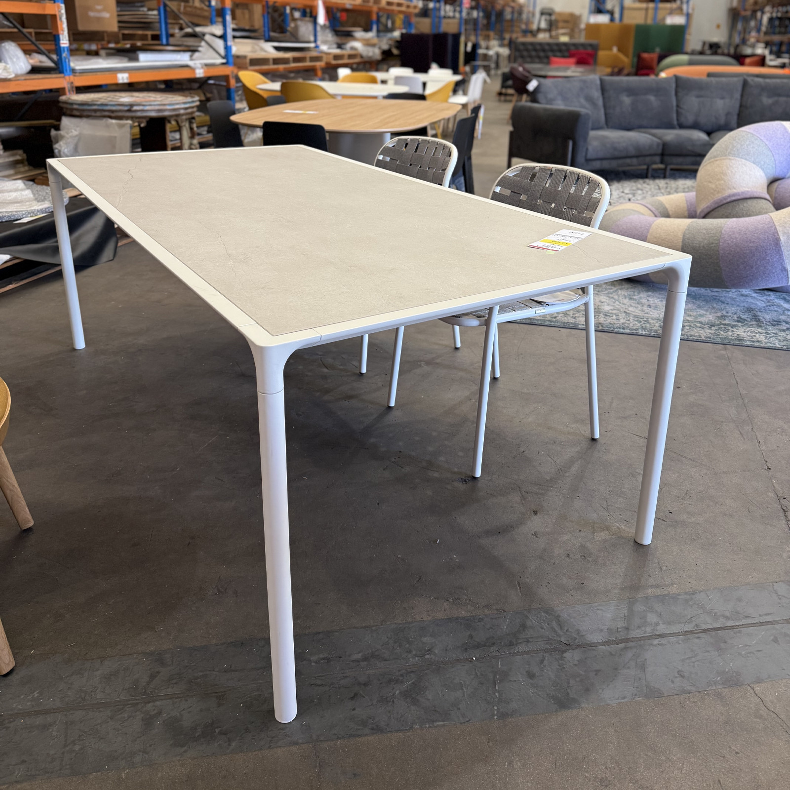 TERRAMARE DINING TABLE