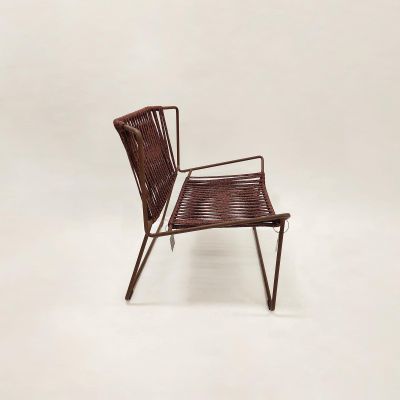 OUT LINE LOUNGE CHAIR
